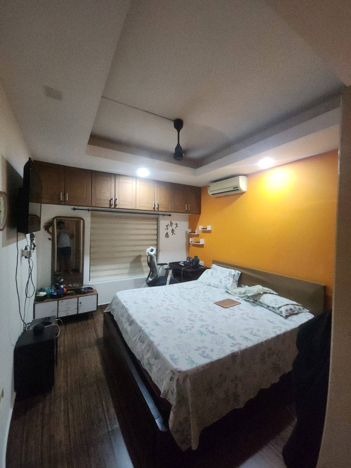 Living Room before AI interior design transformation - Modern Minimalist